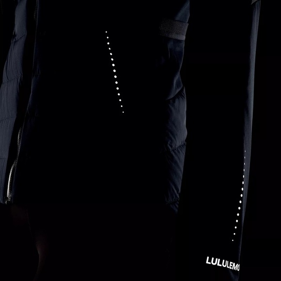 Lululemon Down for It All Jacket - Black - Size 2 - Picture 3 of 5